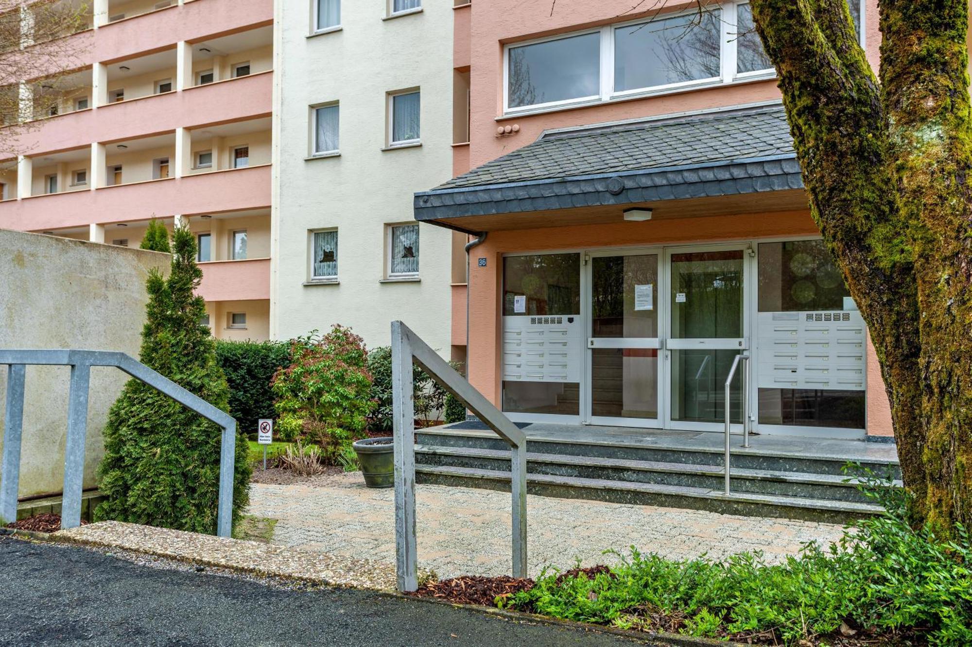 Berg Und Tal Apartment Brilon Exteriör bild